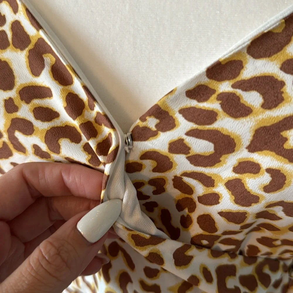 Leopard Wrap Dress - Picture 5 of 10